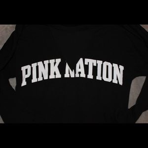 VS Pink Nation Crewneck